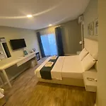 Hotel Olivia